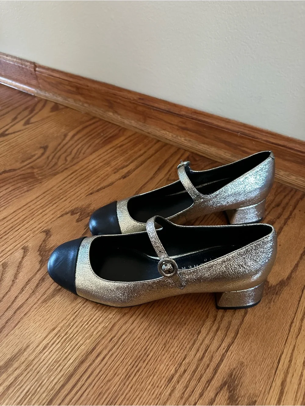 Marc Fisher LTD Marla Pumps